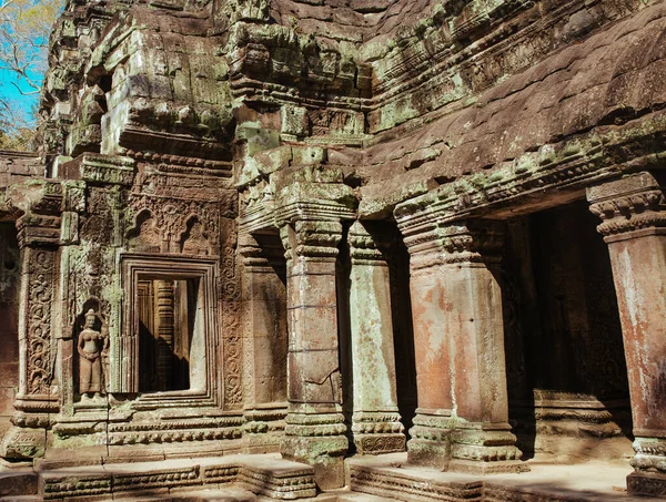 Kamboçya 'daki Angkor Wat Tapınağı Asya' daki Siem Reap şehri yakınlarında. — Stok fotoğraf