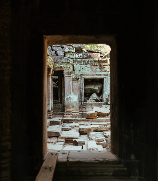 आशियातील सीम रीप शहराजवळ कंबोडियामधील अंगकोर वॅट मंदिर — स्टॉक फोटो, इमेज
