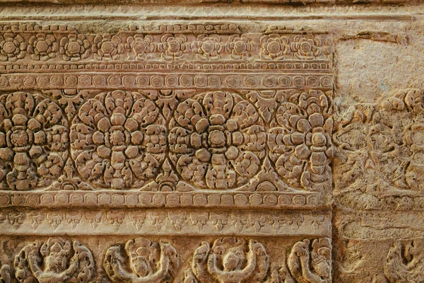 캄보디아 의산성 벽화와 아코르와 트 신전 벽에 걸려 있는 동굴 벽화 — 스톡 사진