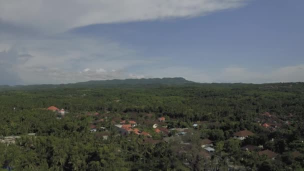 Nusa Penida Eiland Prachtige natuur nabij Bali drone shot 4k — Stockvideo