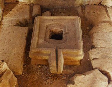 Angkor Wat Tapınağı, Asya 'daki Kamboçya' da kurban töreni.