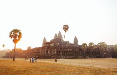 Asya 'daki Angkor Wat Tapınağı Kamboçya' da gün doğumu
