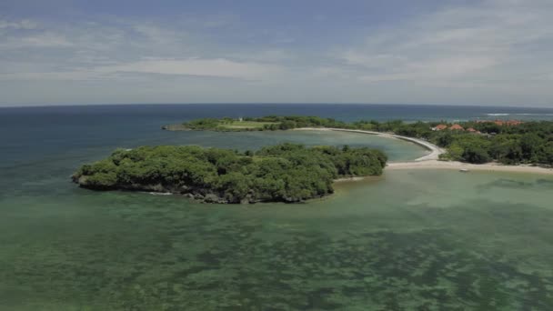 Bali ilha Uluwatu praia costa 4K Drone tiro — Vídeo de Stock