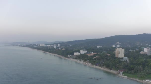 Phu Quoc Isla playa puesta del sol Mar 4K Drone tiro — Vídeos de Stock