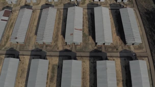 Museu do campo de concentração da prisão de coco Phu Quoc 4K Drone shot — Vídeo de Stock