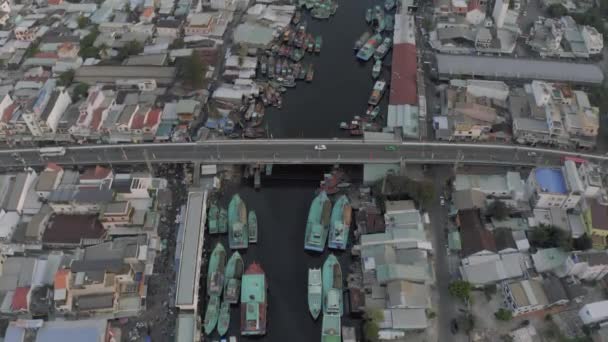 City life, Cars and Boats traffic in Vietnam 4K Drone shot — Stockvideo