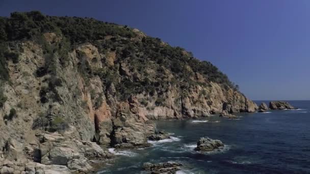 Tossa de Mar città sul Mar Mediterraneo in estate Spagna Volo drone 4K — Video Stock