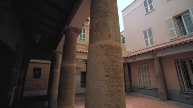 Monako 'daki yazlık evler, tarihi binalar, Monte Carlo' daki sokak binaları.