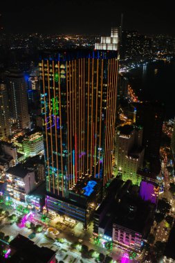 Vietnam Ho Chi Minh gece havadan şehir manzarası