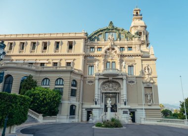 Monte Carlo Kumarhanesi ve Monako 'daki Tarihi Binalar