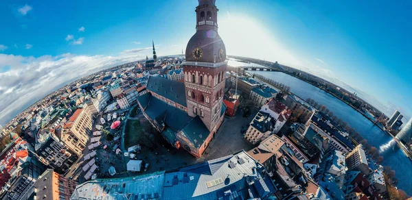 Kościół kopuły w Rydze na Starym Mieście, Zabytek, dron 360 vr Panorama — Zdjęcie stockowe
