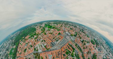 Vilnius Old Town, Litvanya 'nın tarihi merkezi, Avrupa şehri. 360 Vr panorama