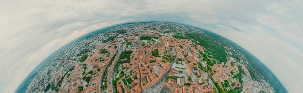 Vilnius Óváros, Litvánia történelmi központja, európai város. 360 Vr panoráma Stock Fotó