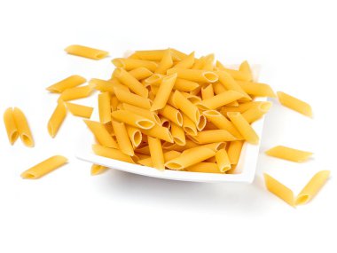 penne makarna yığını