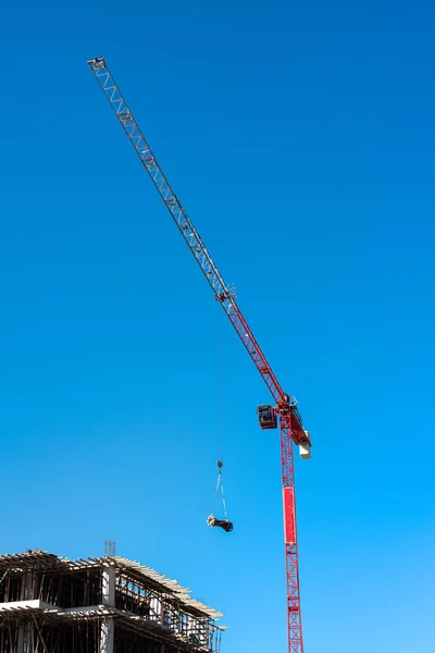 Grue de construction industrielle — Photo