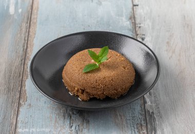 irmikli halva dondurması.