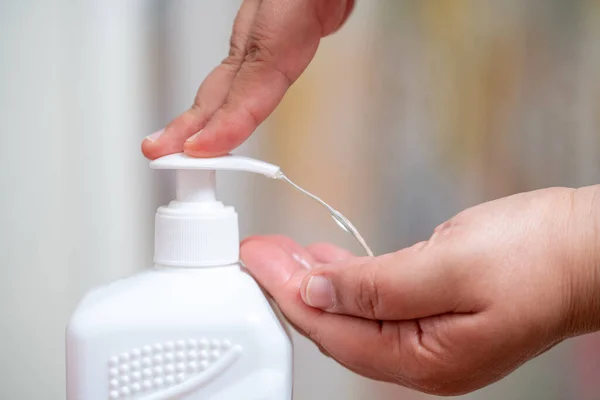 Disinfecting Your Hands Sanitizer Disinfection Killing Viruses Your Hands — Stockfoto