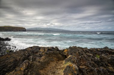 Atlantik Okyanusu kıyısında San Miguel adasında, Azores, Portekiz