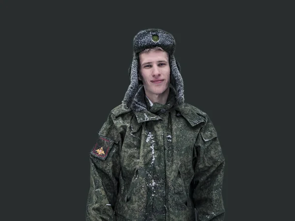 Retrato Soldado Feliz Sonriente Aislado Sobre Fondo Gris —  Fotos de Stock