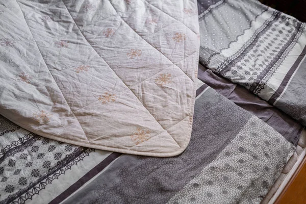 Абстрактный Дизайн Одеяла Тканевом Декоре Кровати — стоковое фото