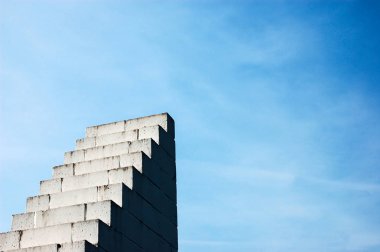 merdiven gökyüzü var