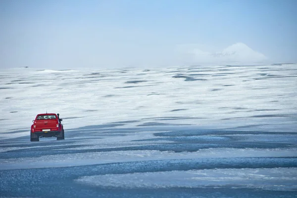 Personalizado Islandês 4X4 Pick Caminhão Dirigindo Encosta Gelada Geleira Breidamerkurjokull — Fotografia de Stock