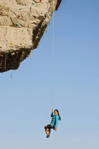 Woman Climbing Artificial Climbing Wall Seoul — Stock Photo, Image