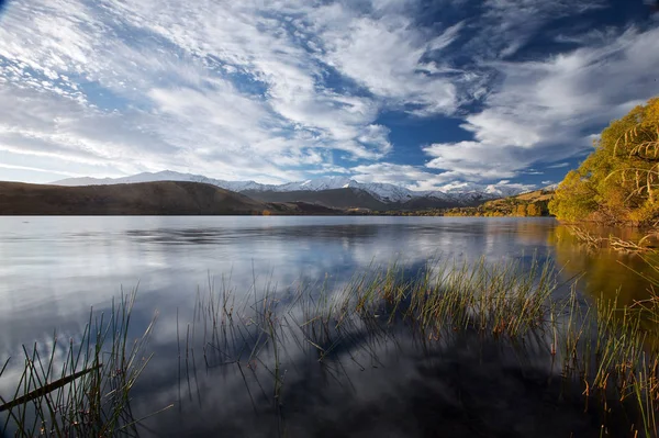Θέα Στη Λίμνη Wanaka Στη Νέα Ζηλανδία — Φωτογραφία Αρχείου