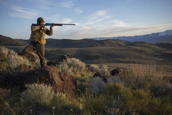 Man Walks Nevada Backcountry Hunting Chukar — Stock Photo, Image