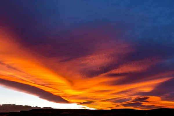 Formação Nuvens Ondas Serra Califórnia Eua — Fotografia de Stock