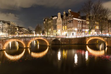 Güzel Amsterdam gece çekimi