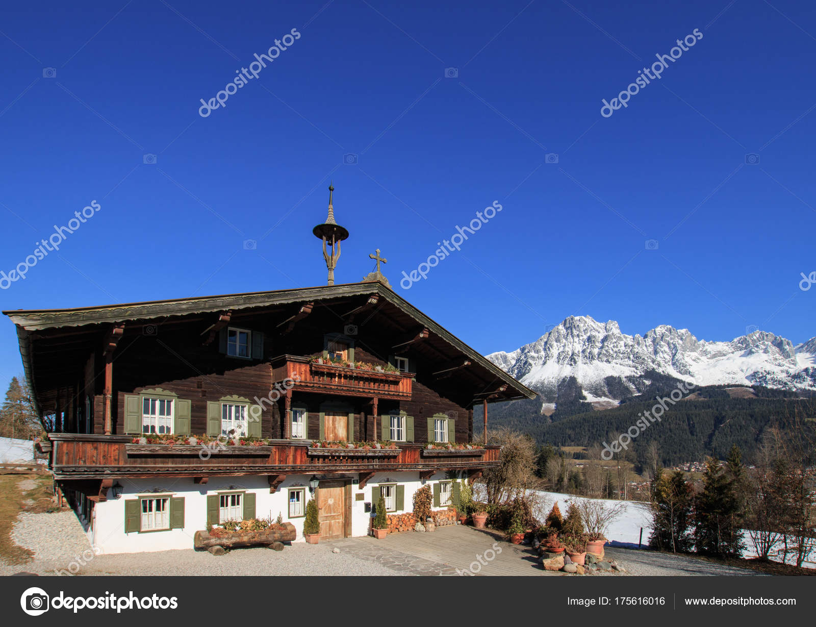 Famous Bergdoktorhaus In Ellmau Austria With Kaiser Mountains