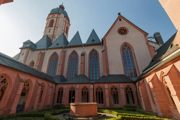 Katholieke kerk St. Stephan in Mainz, Duitsland — Stockfoto