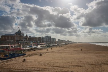 Kurhaus ile Scheveningen Sahili, Hollanda