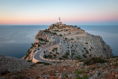 Cap de Formentor Majorca Deniz Feneri (Mallorca) İspanya Gün batımında