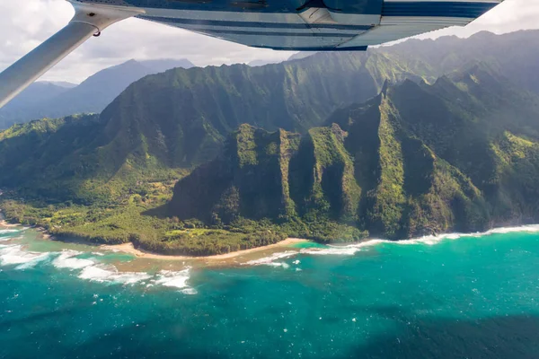 Luftaufnahme Der Schönen Napali Küste Auf Der Hawaiianischen Insel Kauai — Stockfoto