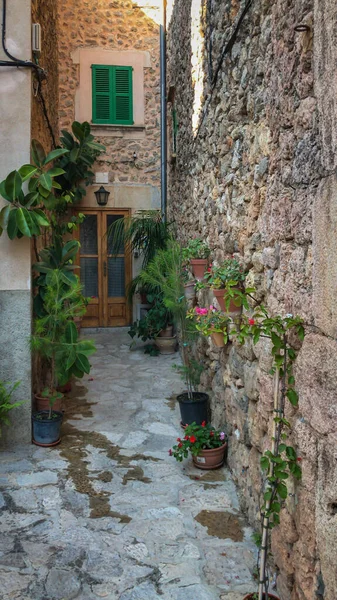 Een Steegje Oude Stad Valldemossa Het Balearische Eiland Majorca Mallorca — Stockfoto