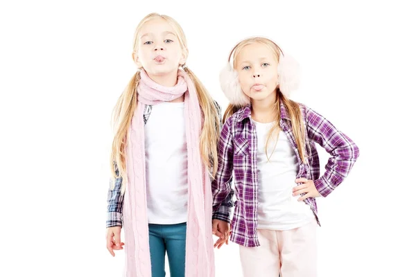 Blonda lilla systrar — Stockfoto