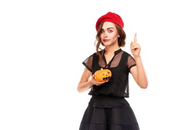 kadın Cadılar Bayramı karakter