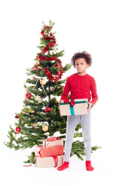 Karışık yarış çocuğa Noel ağacı