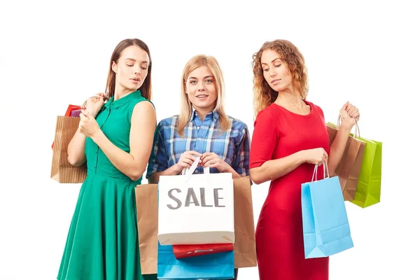 Desfrutando de venda de compras — Fotografia de Stock