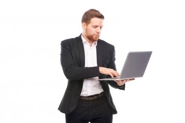 dizüstü bilgisayar yöneticisi