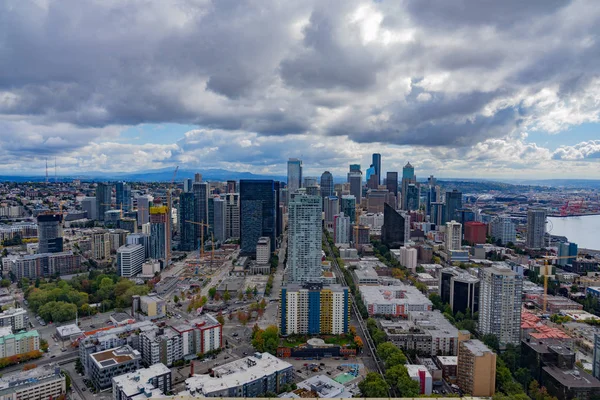 Downtown Seattle van de Space Needle observatie dek — Stockfoto