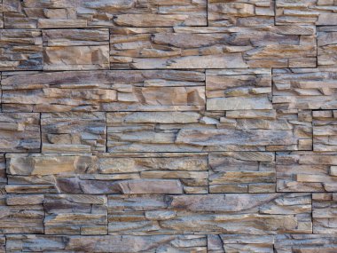 Eski taş duvar deseni su yüzüne çıktı.