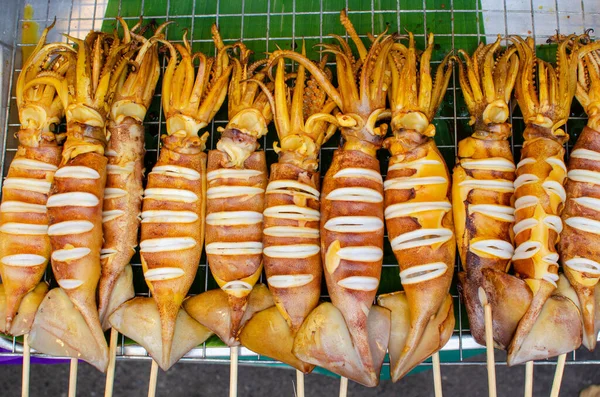 Camarones Fritos Calamares Parrilla Tienda Alimentos Tailandesa Stree —  Fotos de Stock