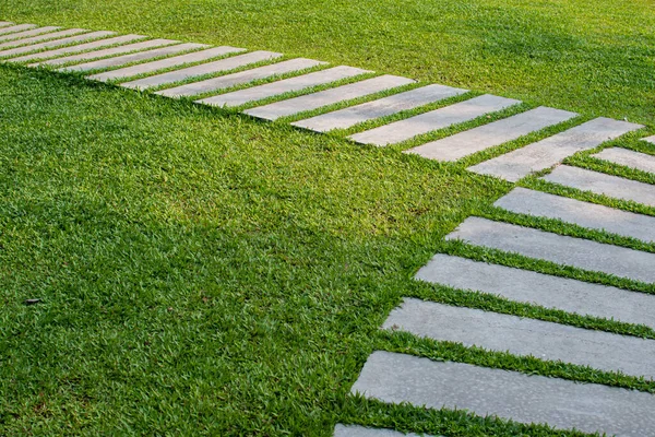 Percorso Piedi Giardino Realizzato Cemento — Foto Stock