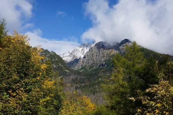 Tatras dağlar sonbahar