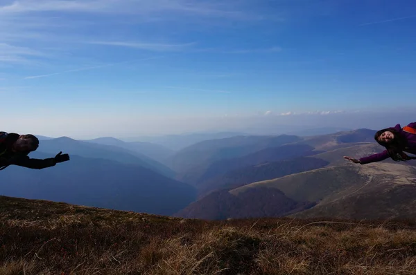 Sonbaharda Karpat Dağları'nın Güzellik