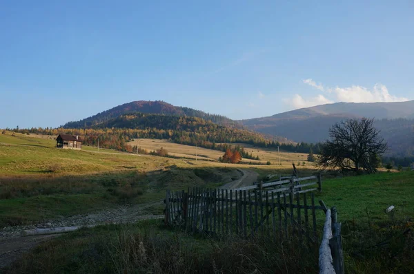 Karpat Dağları sonbaharın güzelliği