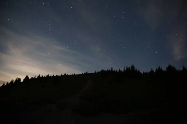Νύχτα Φωτογραφίες Από Οροσειρά Των Καρπαθίων — Φωτογραφία Αρχείου